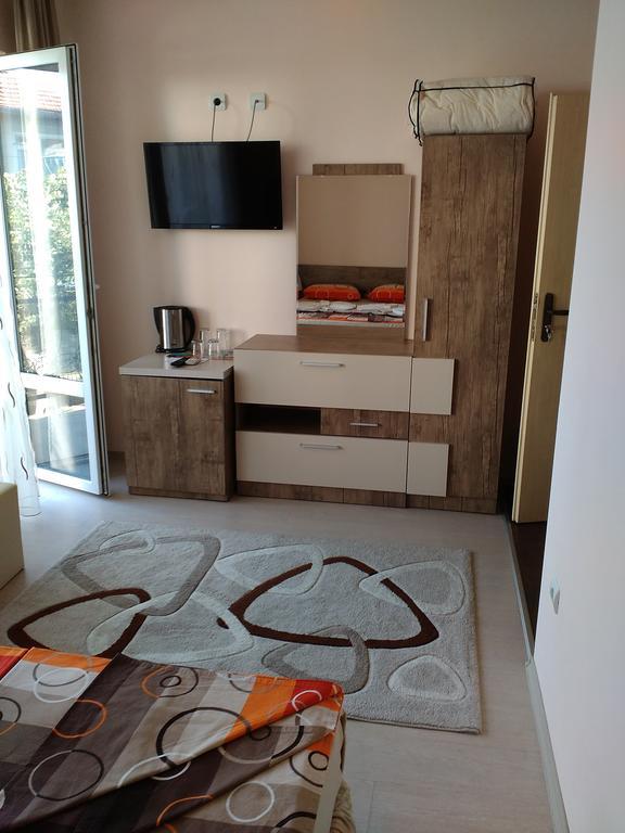 Fits Guest House Primorsko Exterior foto